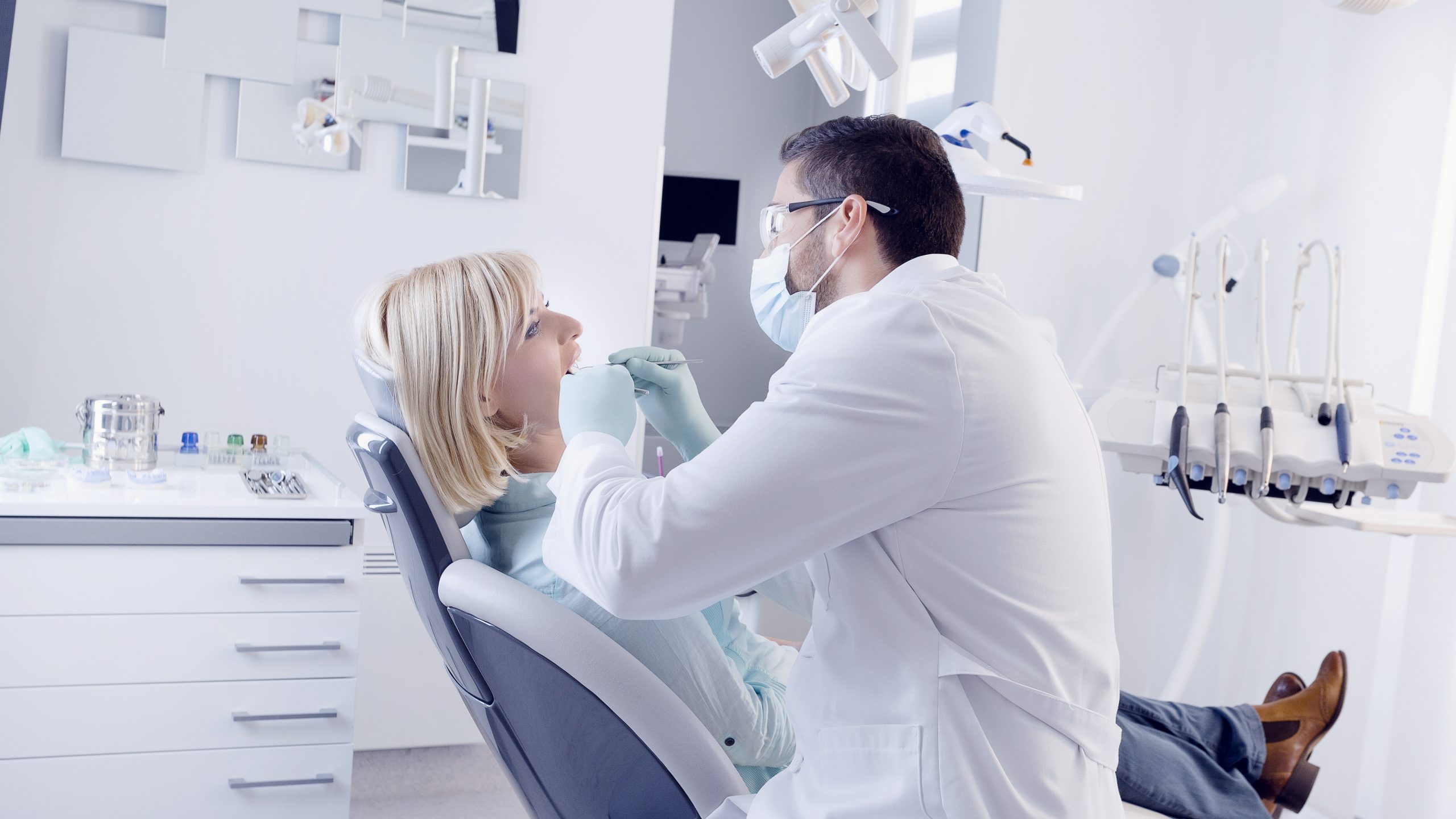 Dentist in Sparks, GA